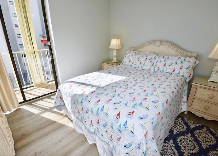 Gulf Village 416